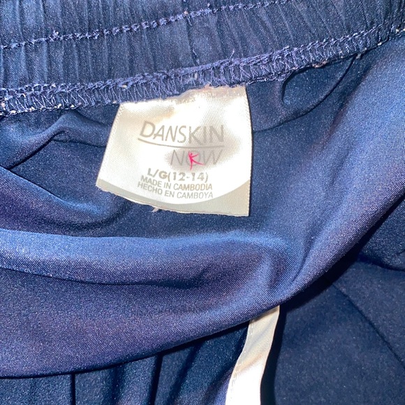 Danskin Athletic Shorts - Picture 4 of 4